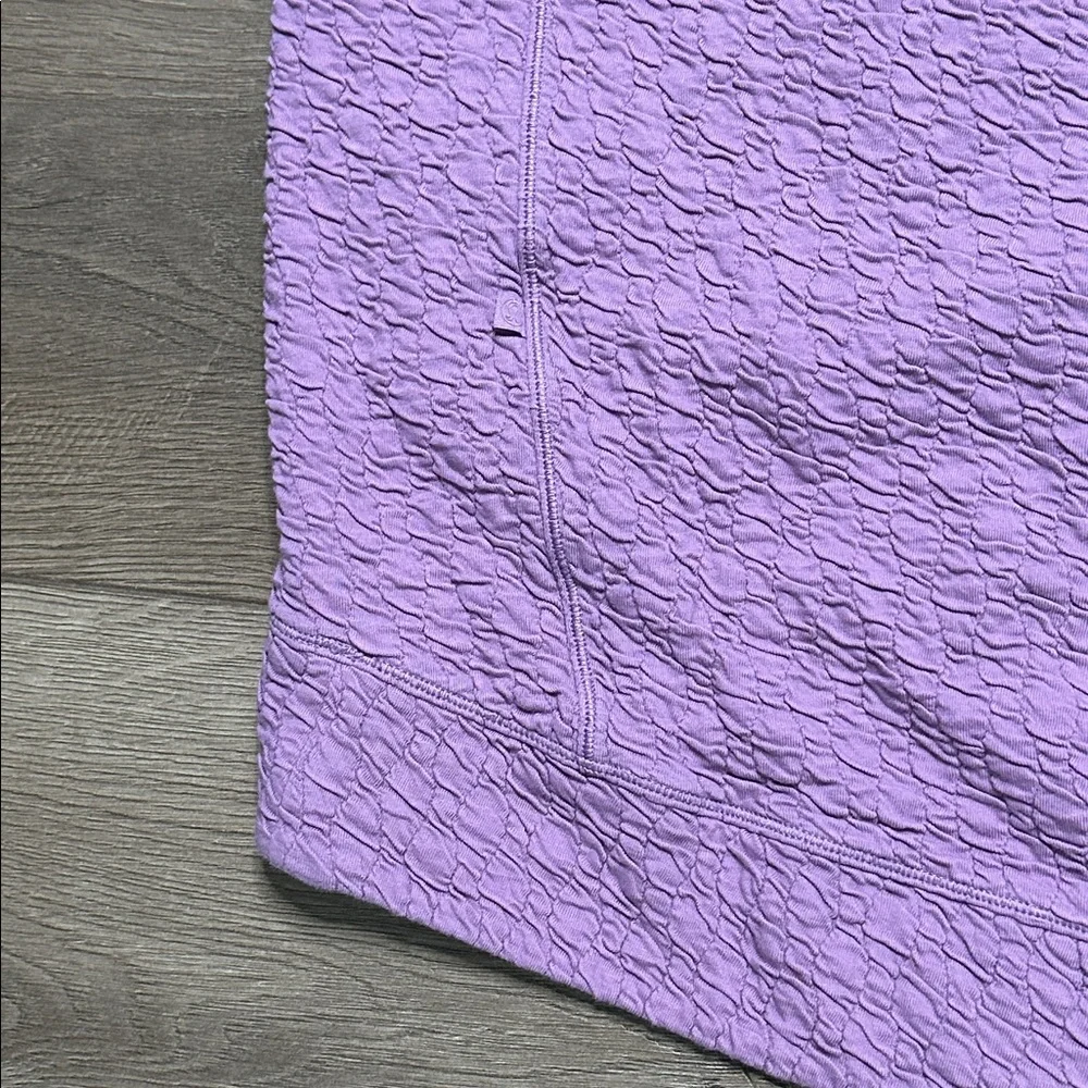 Lululemon Rippled V-Neck Pullover‎ Long Sleeve Wisteria Purple Size 10